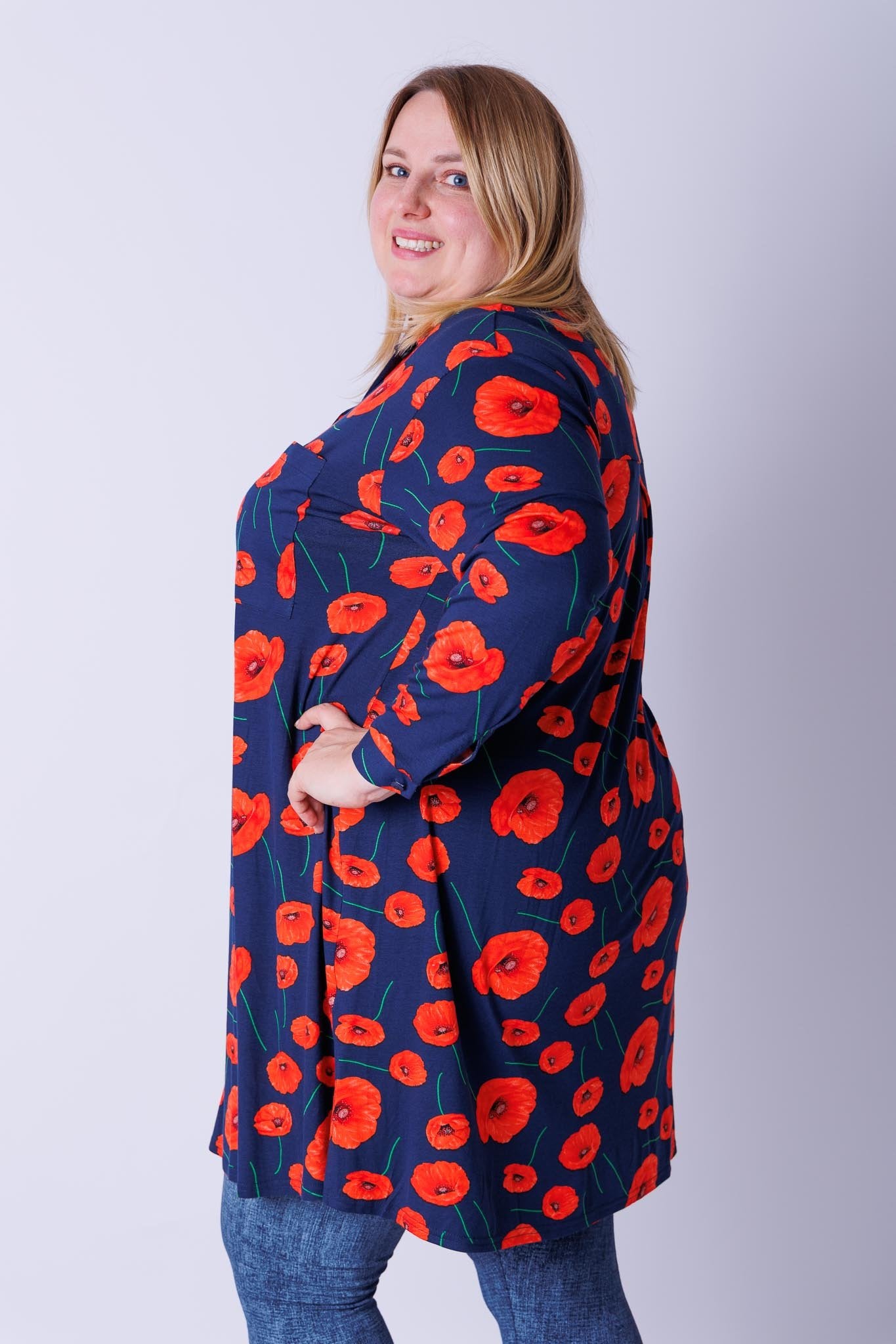 Lange A-lijn blouse Tonny klaprozen viscose 105 cm