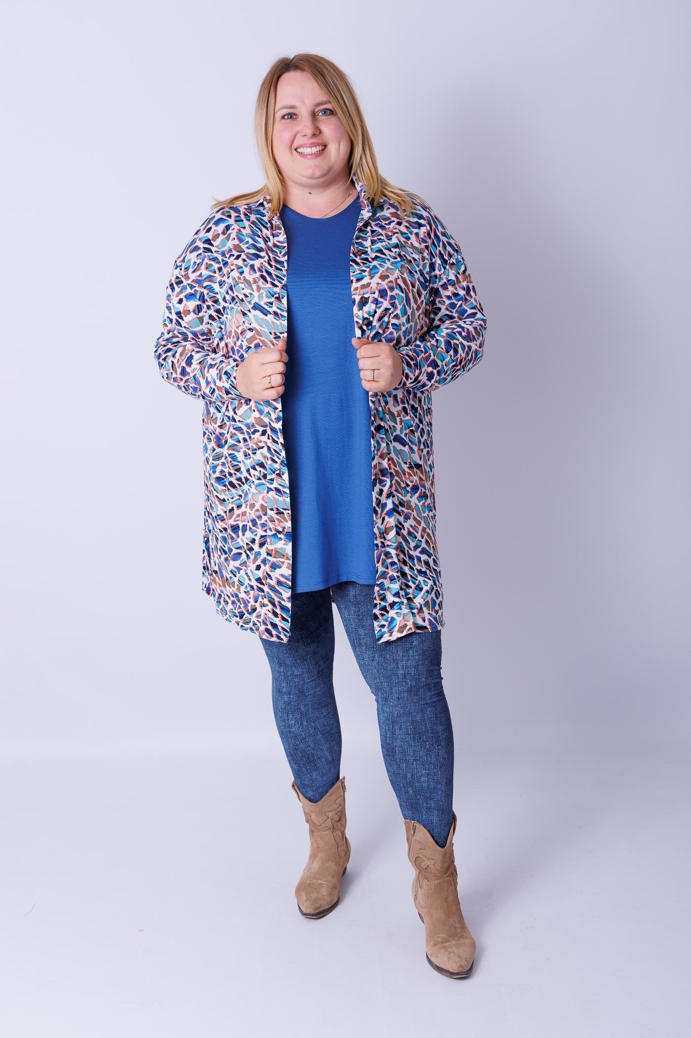 Lange A-lijn blouse Tonny mozaïek viscose 105 cm