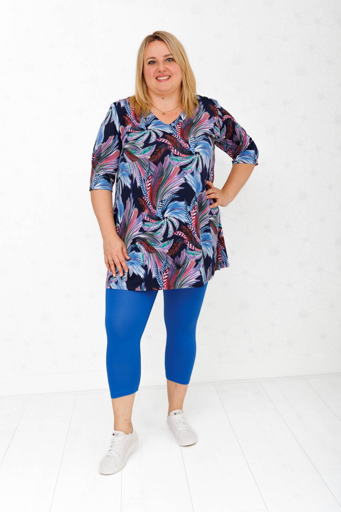 Top Erna – Veertjes Abstract | Venecia Travelstof | ca. 90 cm