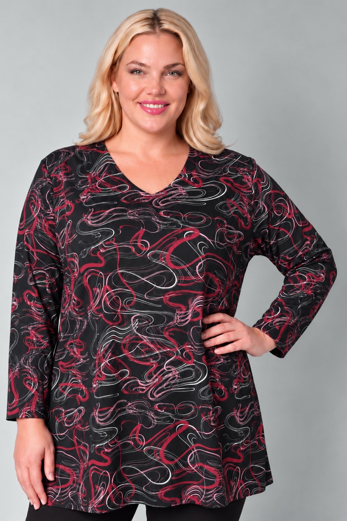 Longshirt Erna | Crimson Flow | Sonia met Viscose | Recht model | V-hals | 90 cm