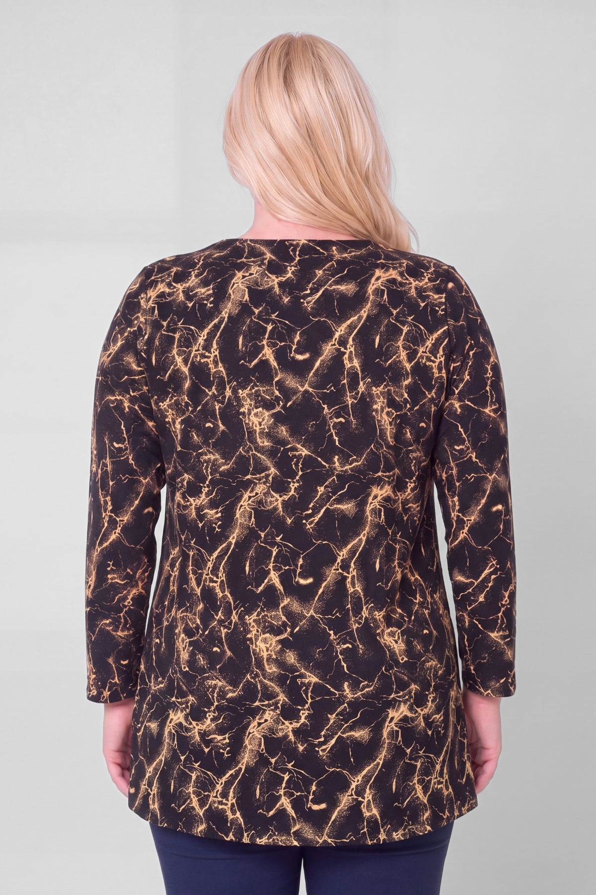 Longshirt Erna | Golden Marble | met 30% Viscose | Recht model | V-hals | 90 cm