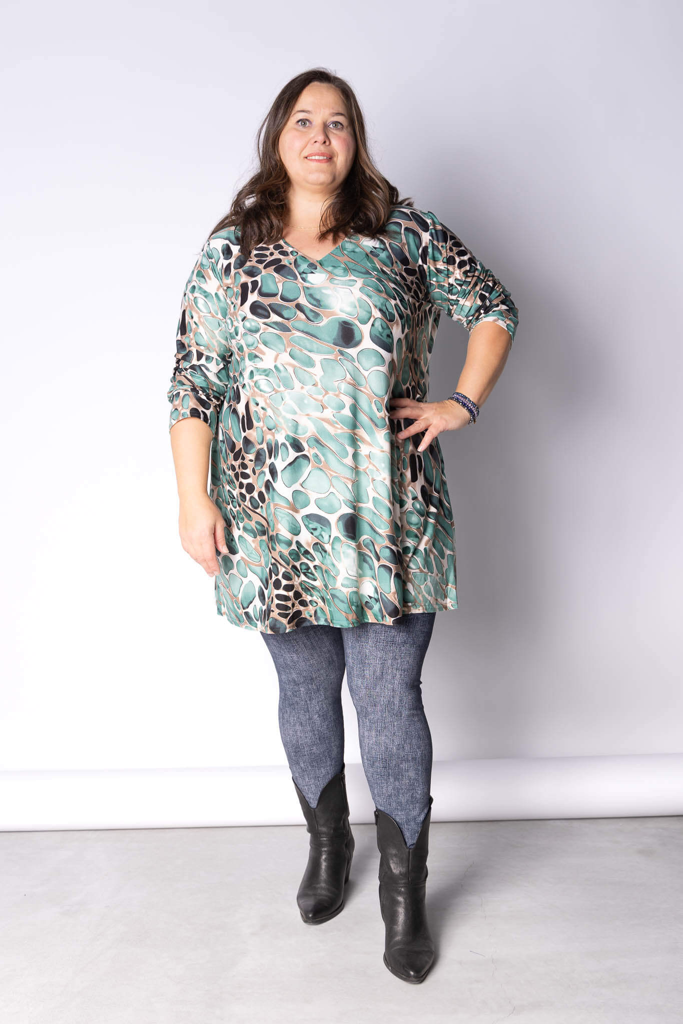 Top Vera | Aqua Steen | Kimo | A-lijn | Lange mouw | 90cm