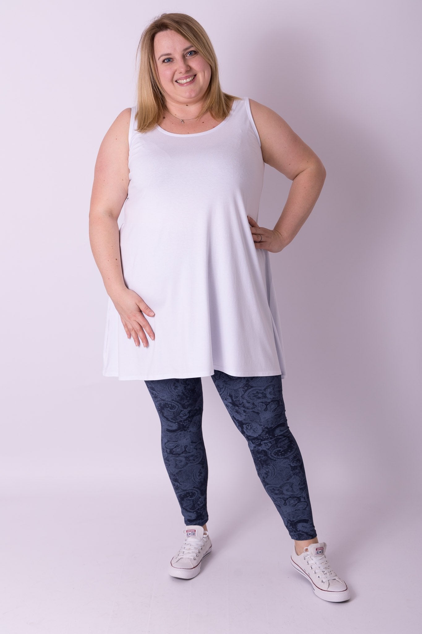 Top wijde a-lijn viscose  ca 90 cm
