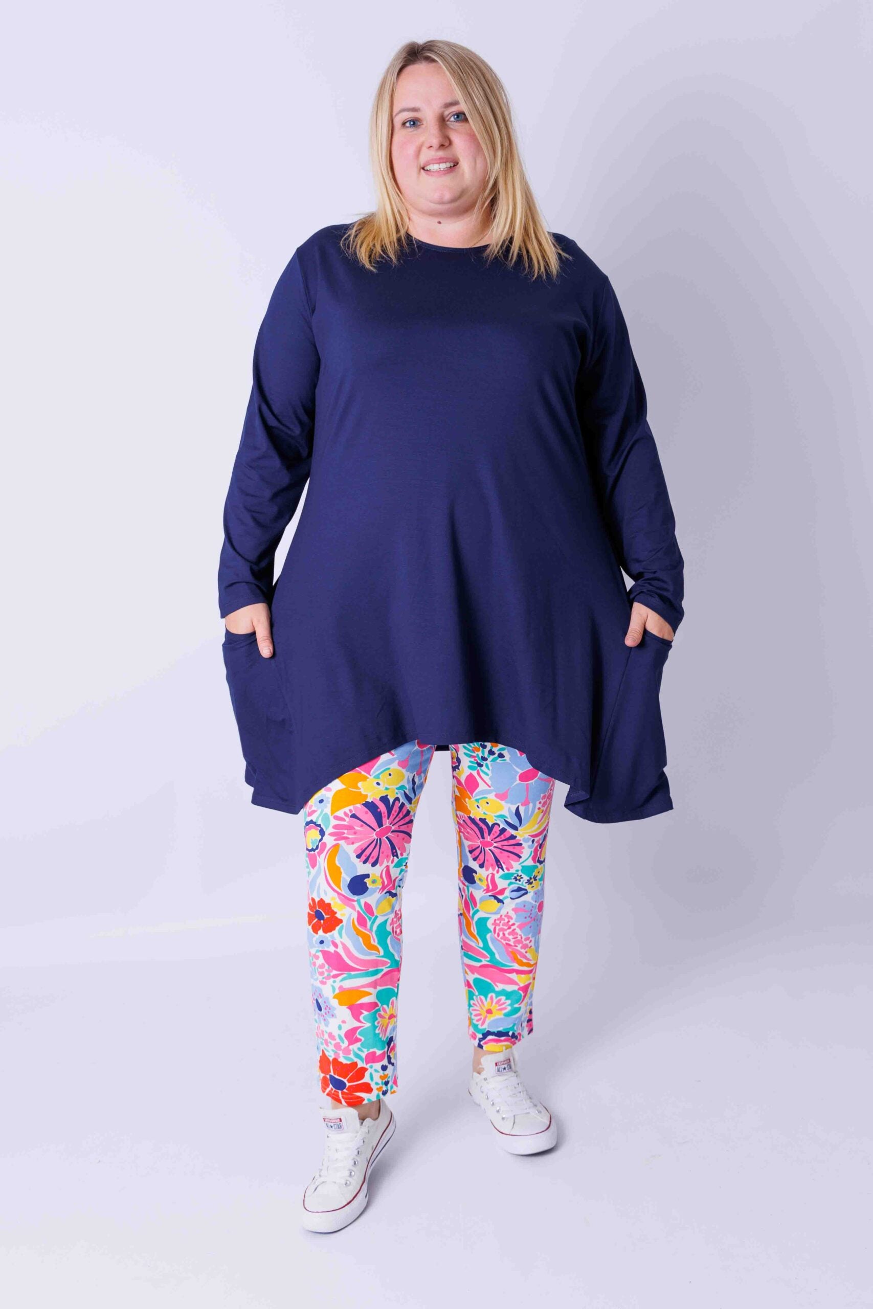 Top Bozenka A-lijn met zakken viscose 85-95 cm maat 46/48