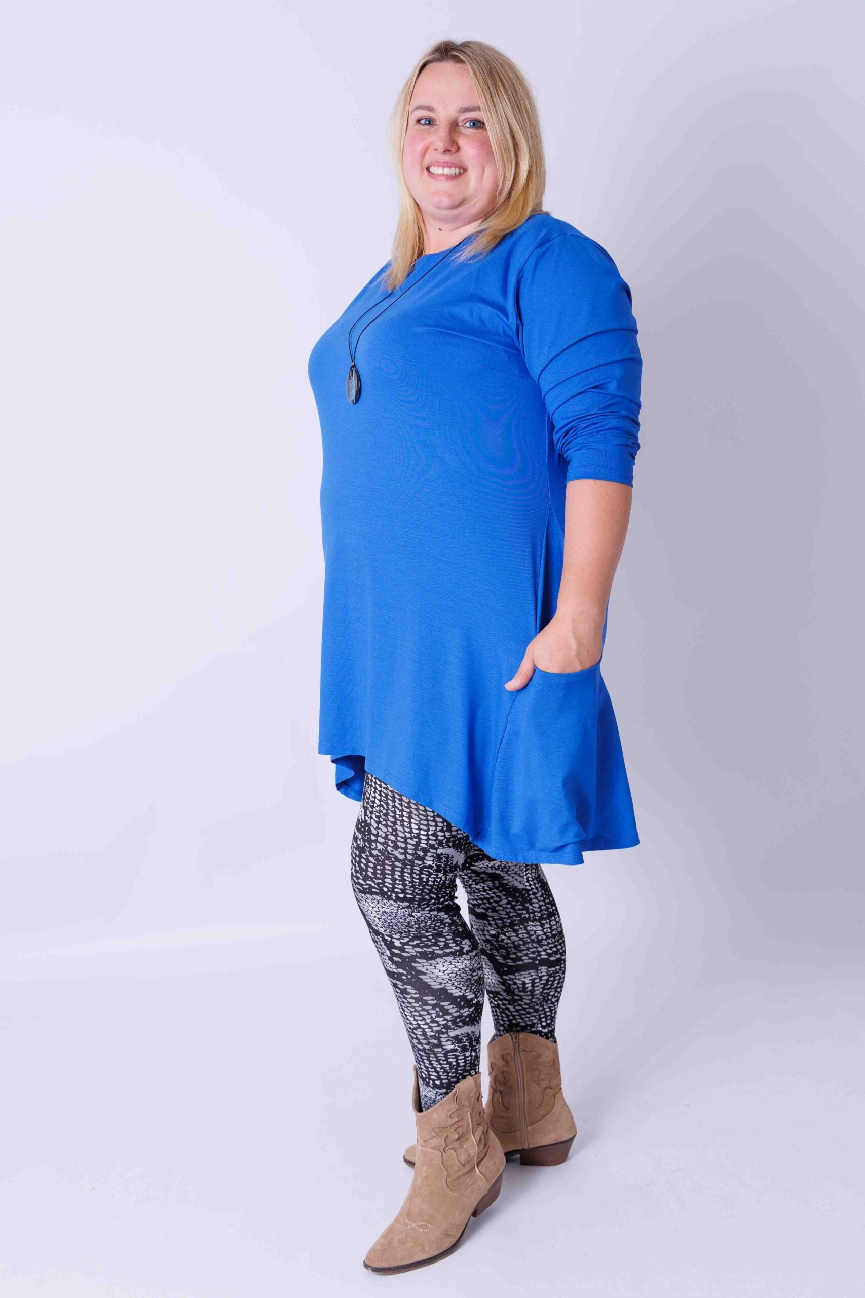 Top Bozenka A-lijn met zakken viscose 85-95 cm maat 46/48