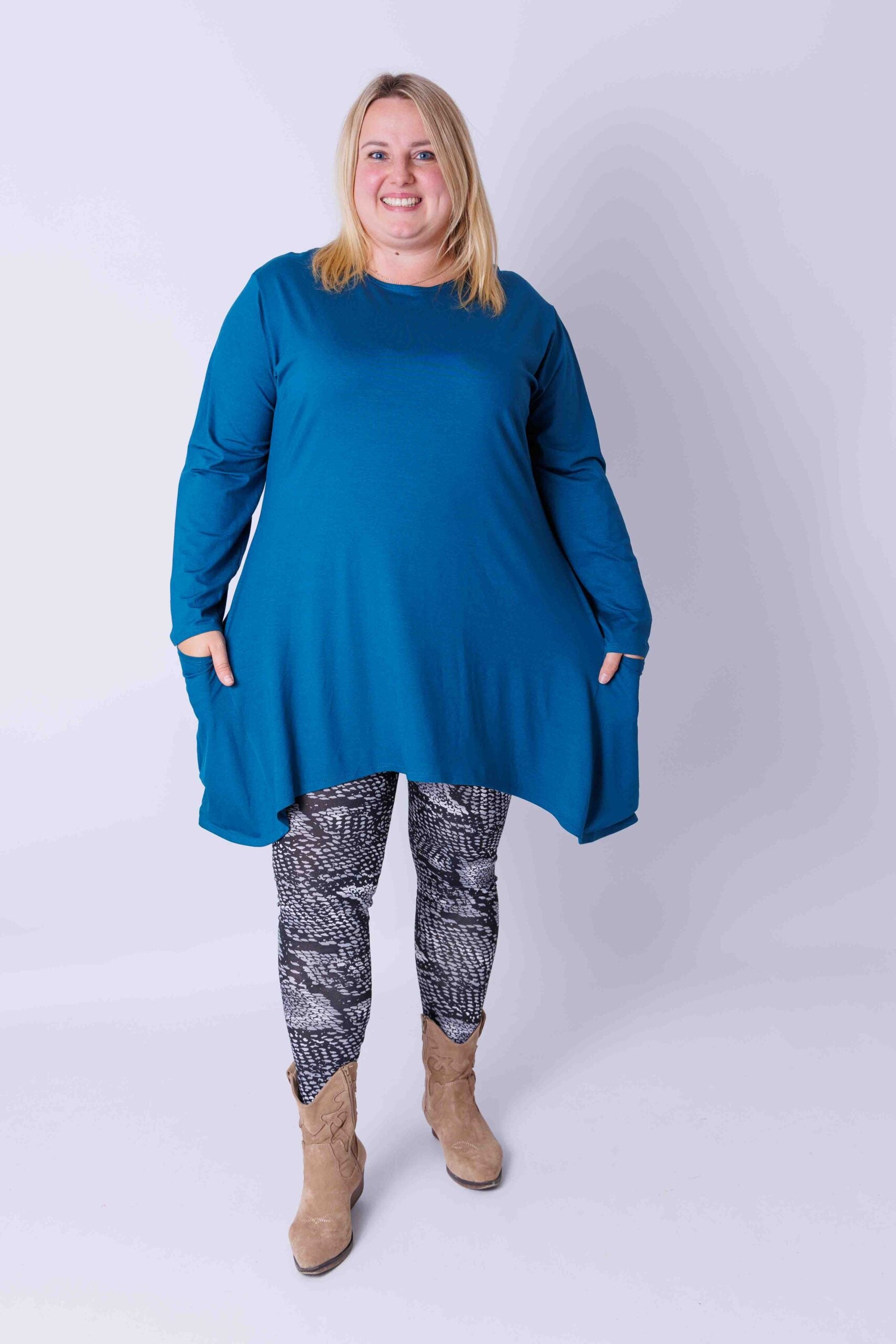 Top Bozenka A-lijn met zakken viscose 85-95 cm maat 46/48