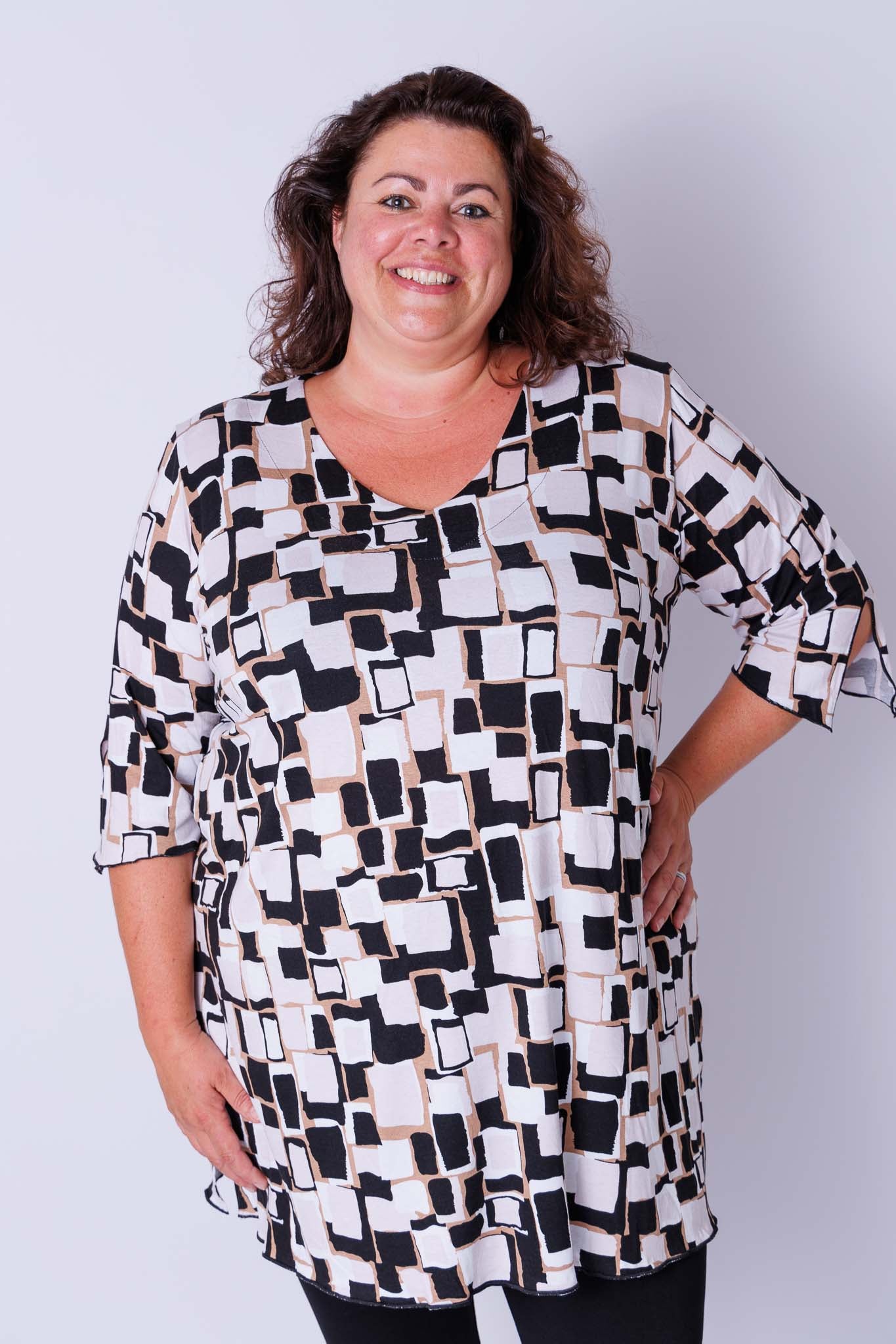Top Erna abstracte labyrint 90 cm viscose
