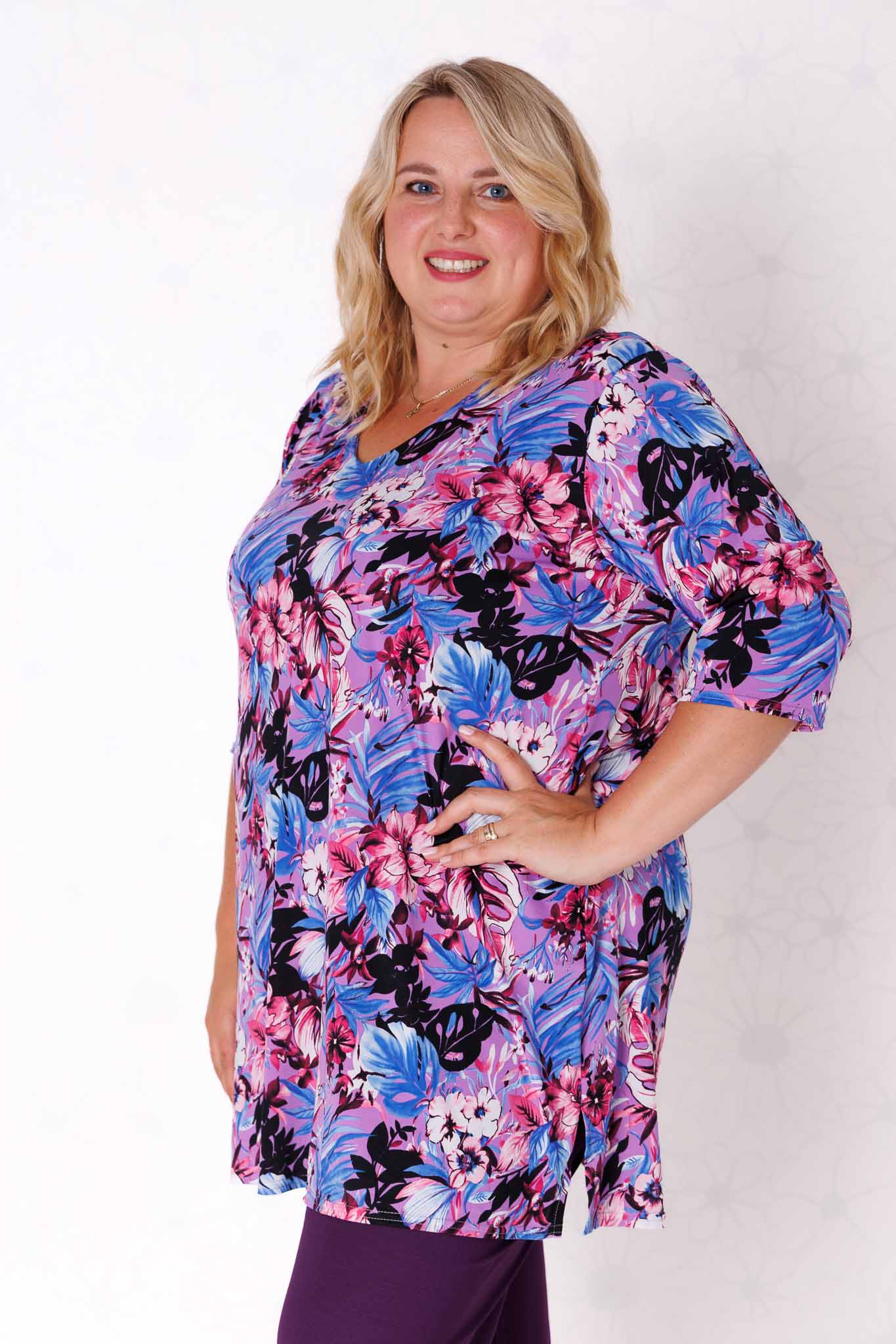 Top Erna – Bloemen/ Paars/Roze/Kobalt/Zwart |Travelstof 90 cm