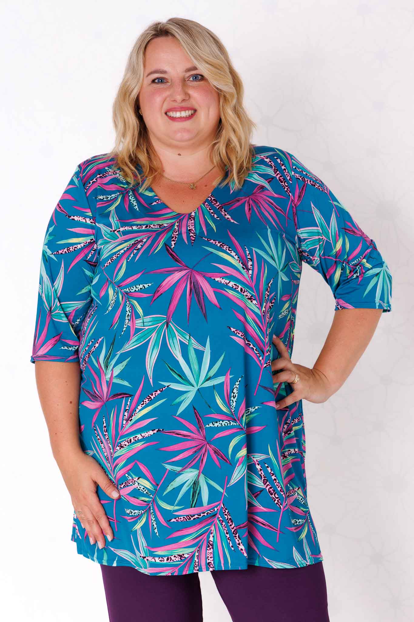 Top Erna – Varen/ Turquoise/Fuchsia l op Petrol |Travelstof 90 cm