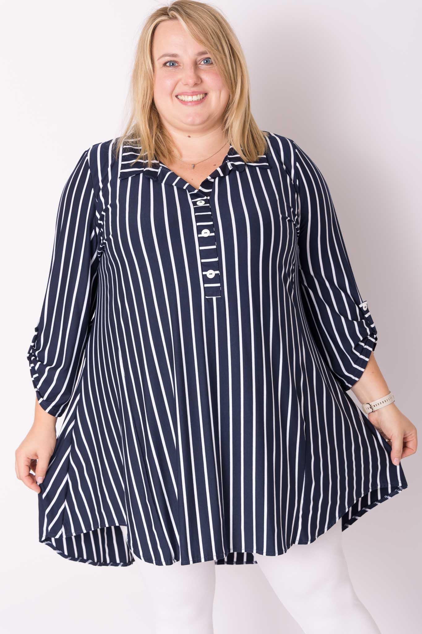 Top donkerblauw gestreept a-lijn travel stof 130-140 cm buste
