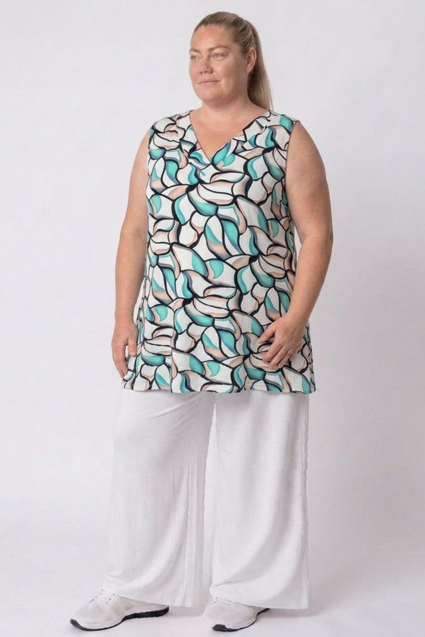 Top Ingrid | Mouwloos | Sea Glas | Wijde A-lijn | ca 86 cm | Viscose
