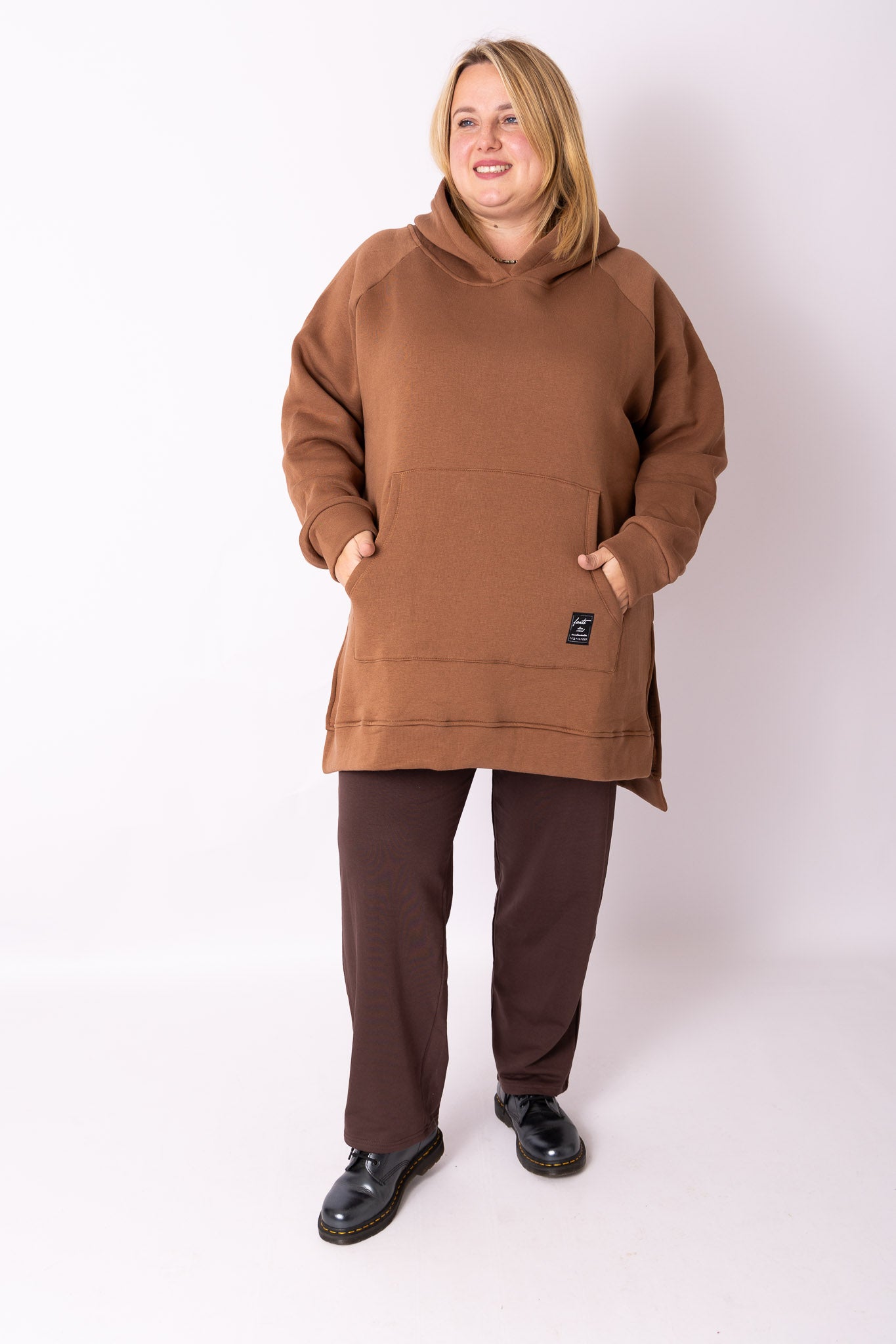 Warme hoodie met zakken one size buste 150 cm