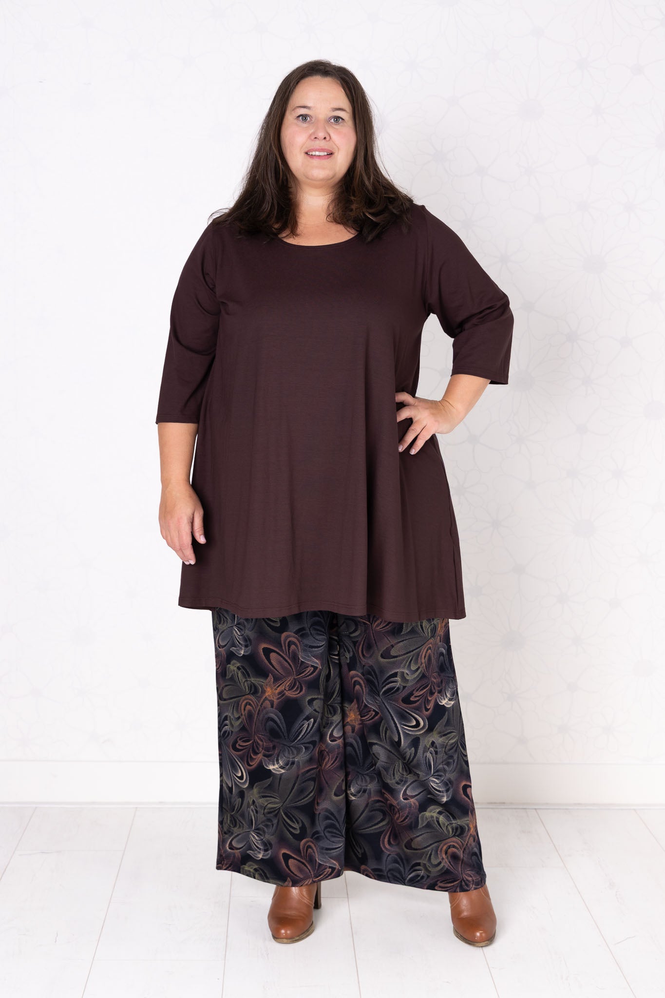 Wijde broek Suzette | Vlinder Abstract Bruin Zwart| Modal