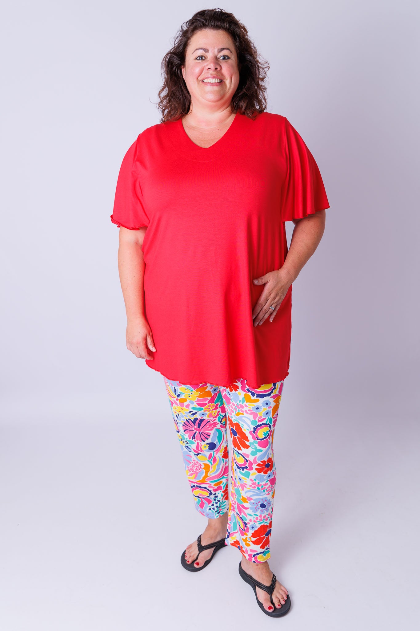 Broek comfy rode bloemen  viscose
